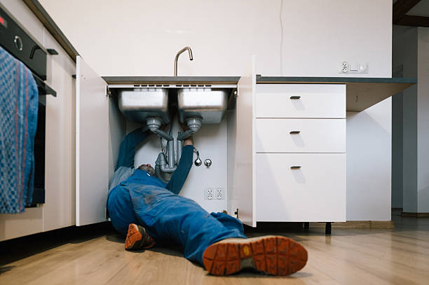 Professional Plumbing technician working in Hayes, VA